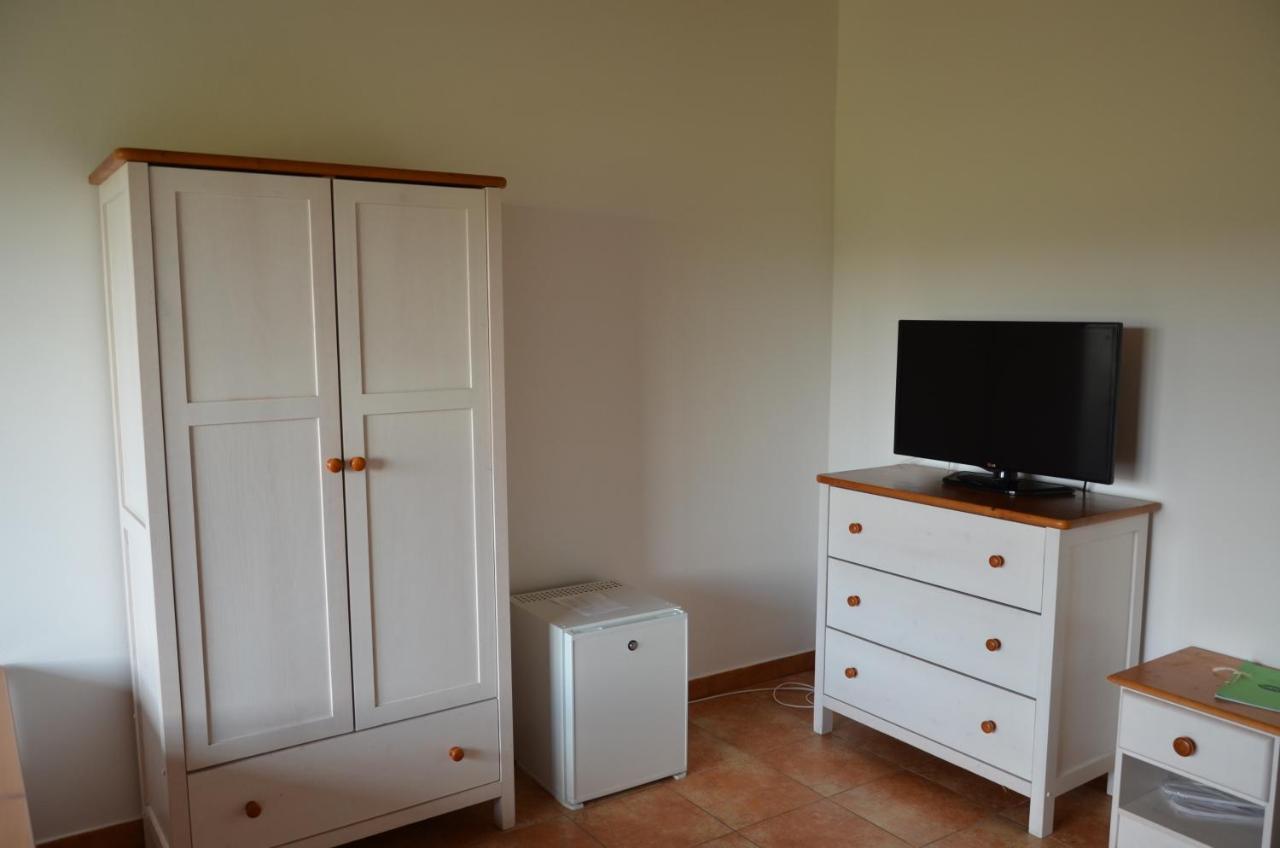 Hotel Na Statku Mirosov Ngoại thất bức ảnh